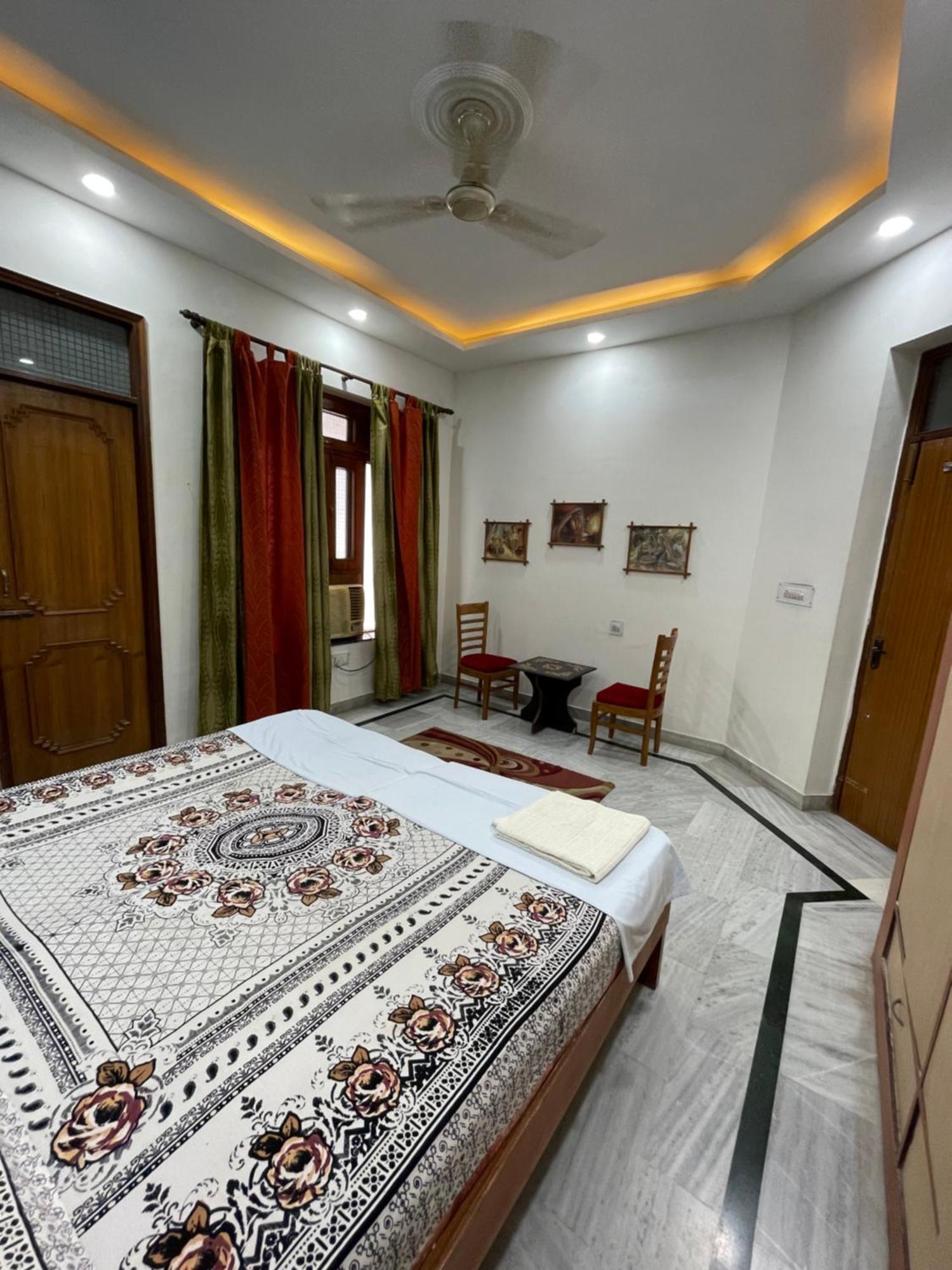 N Homestay Agra Tājganj Exteriör bild