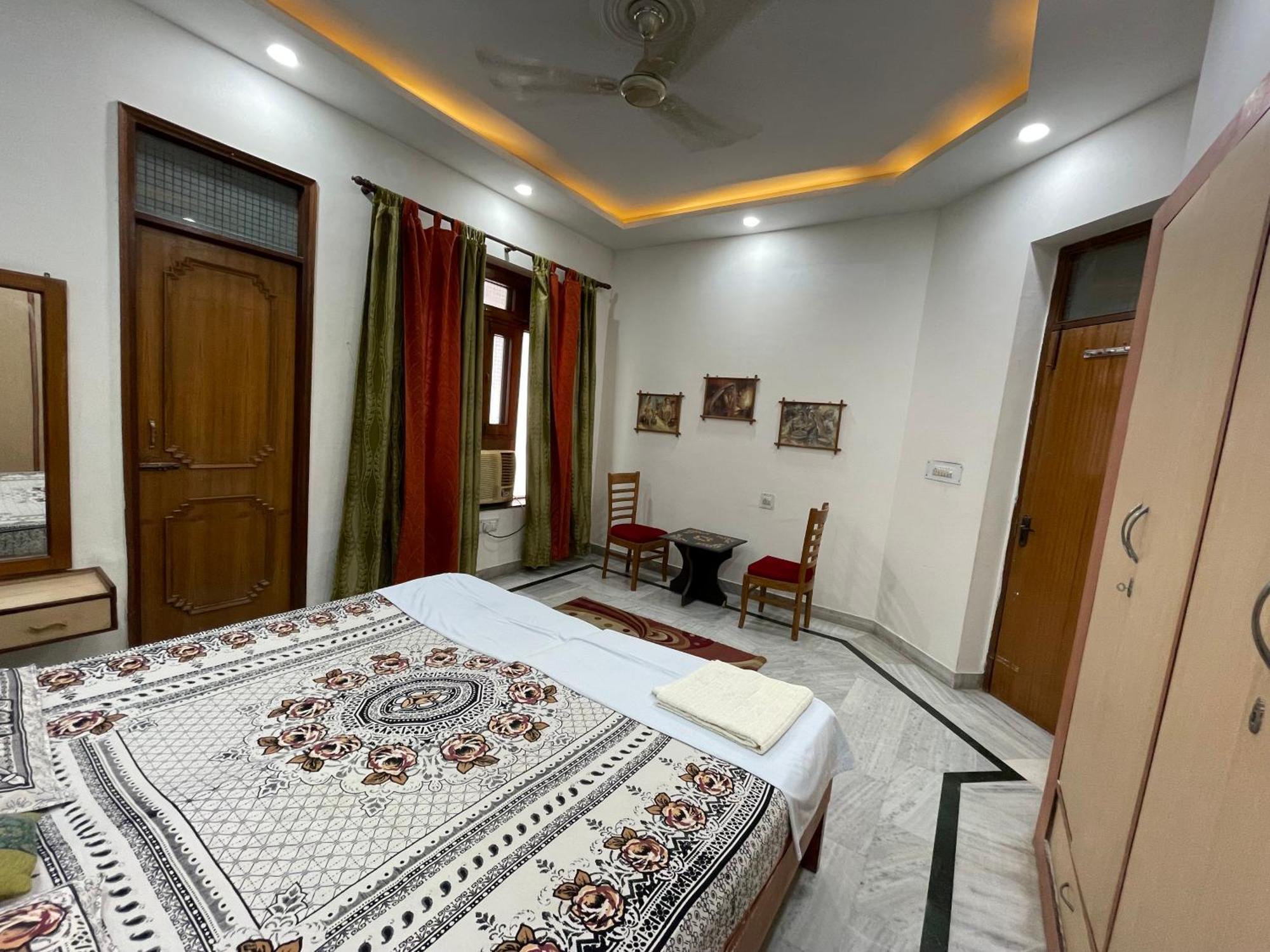 N Homestay Agra Tājganj Exteriör bild