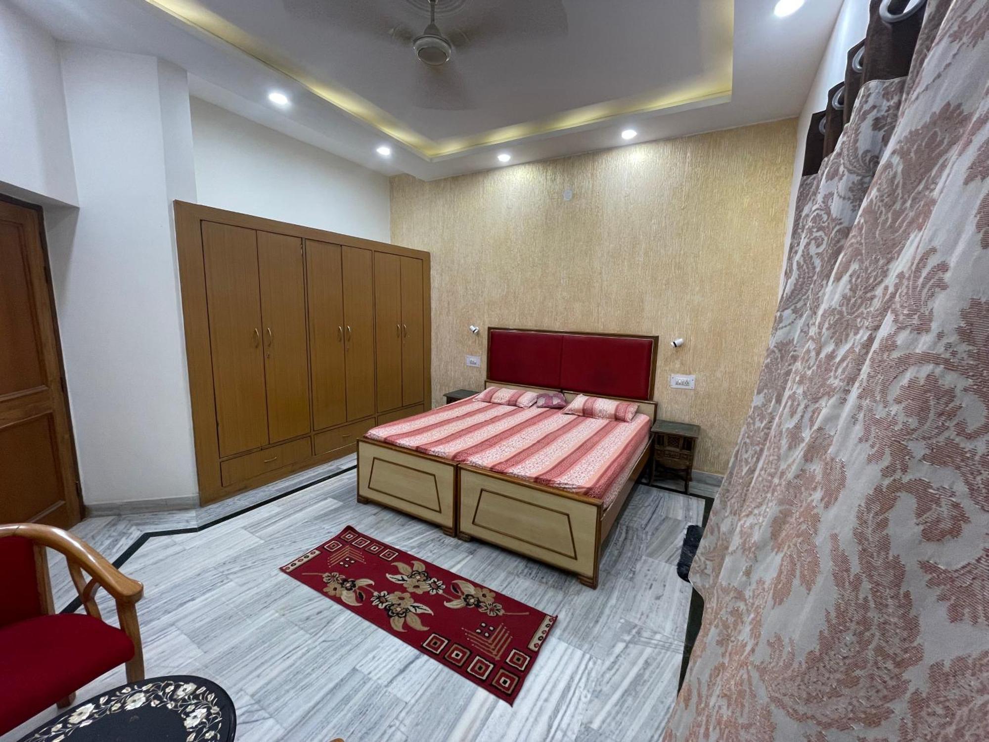 N Homestay Agra Tājganj Exteriör bild