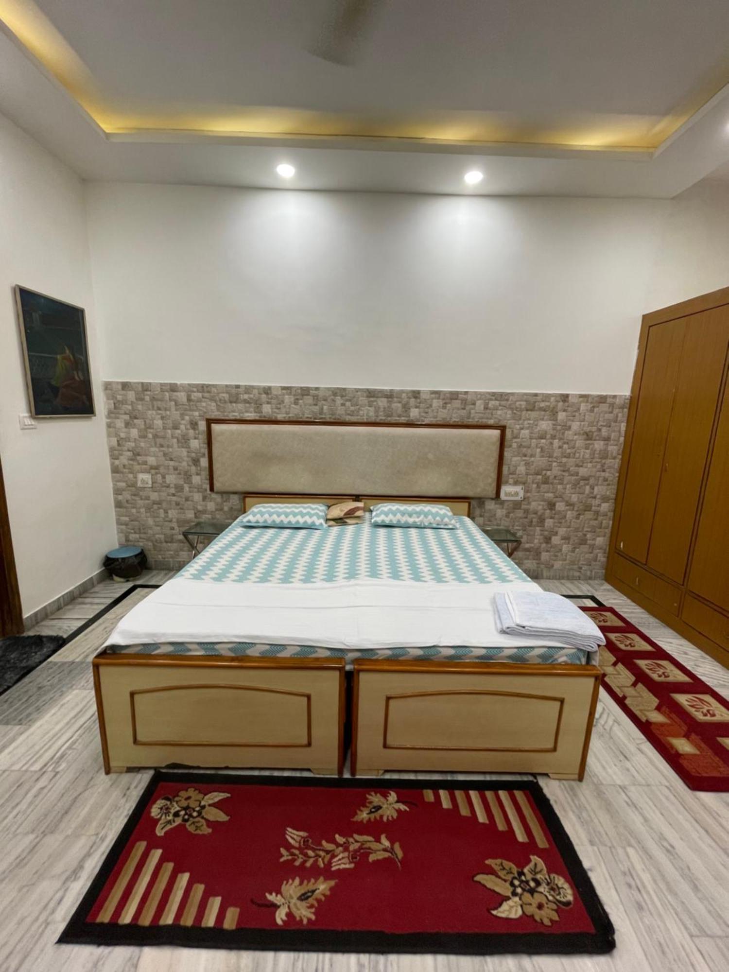 N Homestay Agra Tājganj Exteriör bild