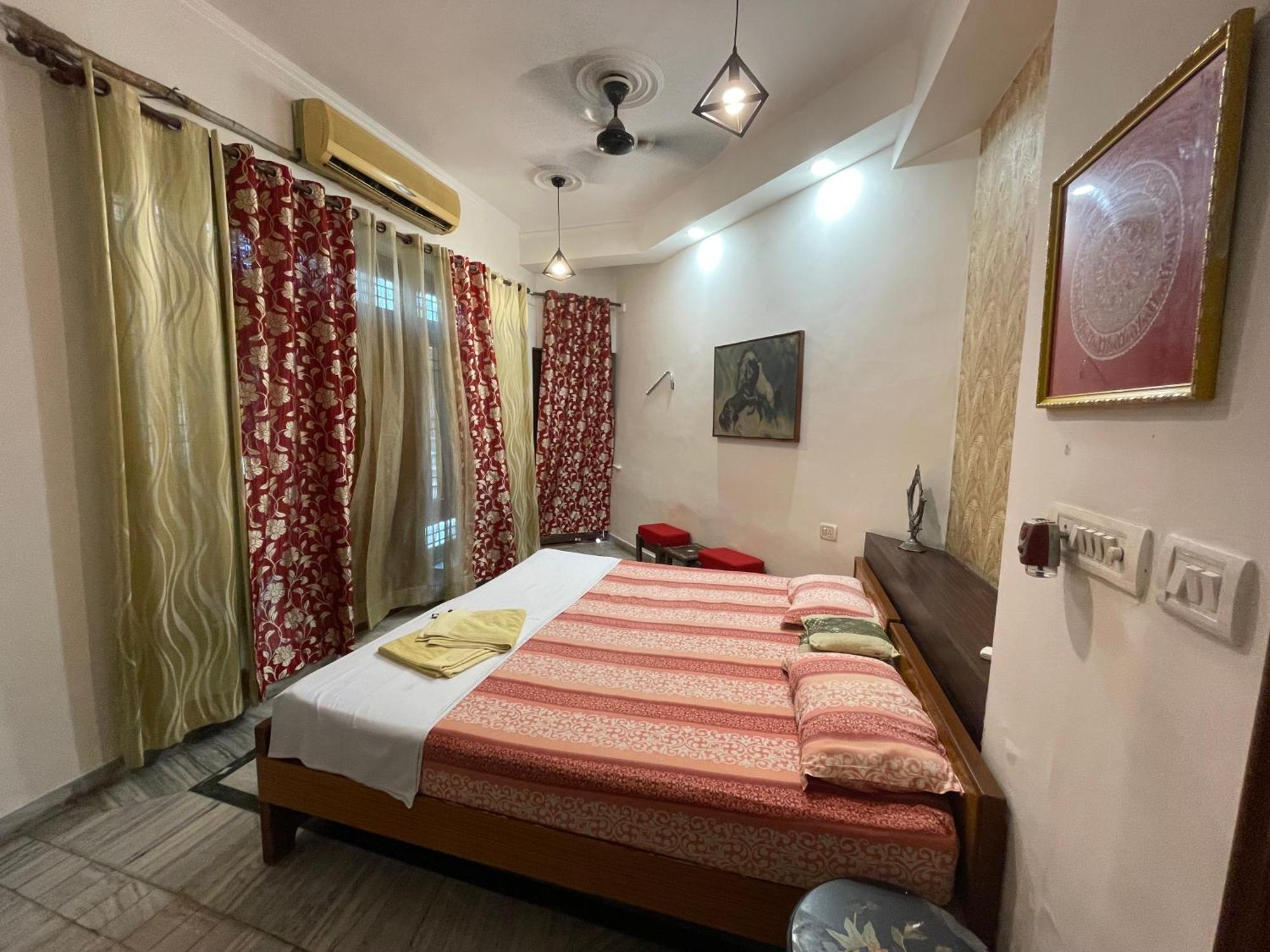 N Homestay Agra Tājganj Exteriör bild